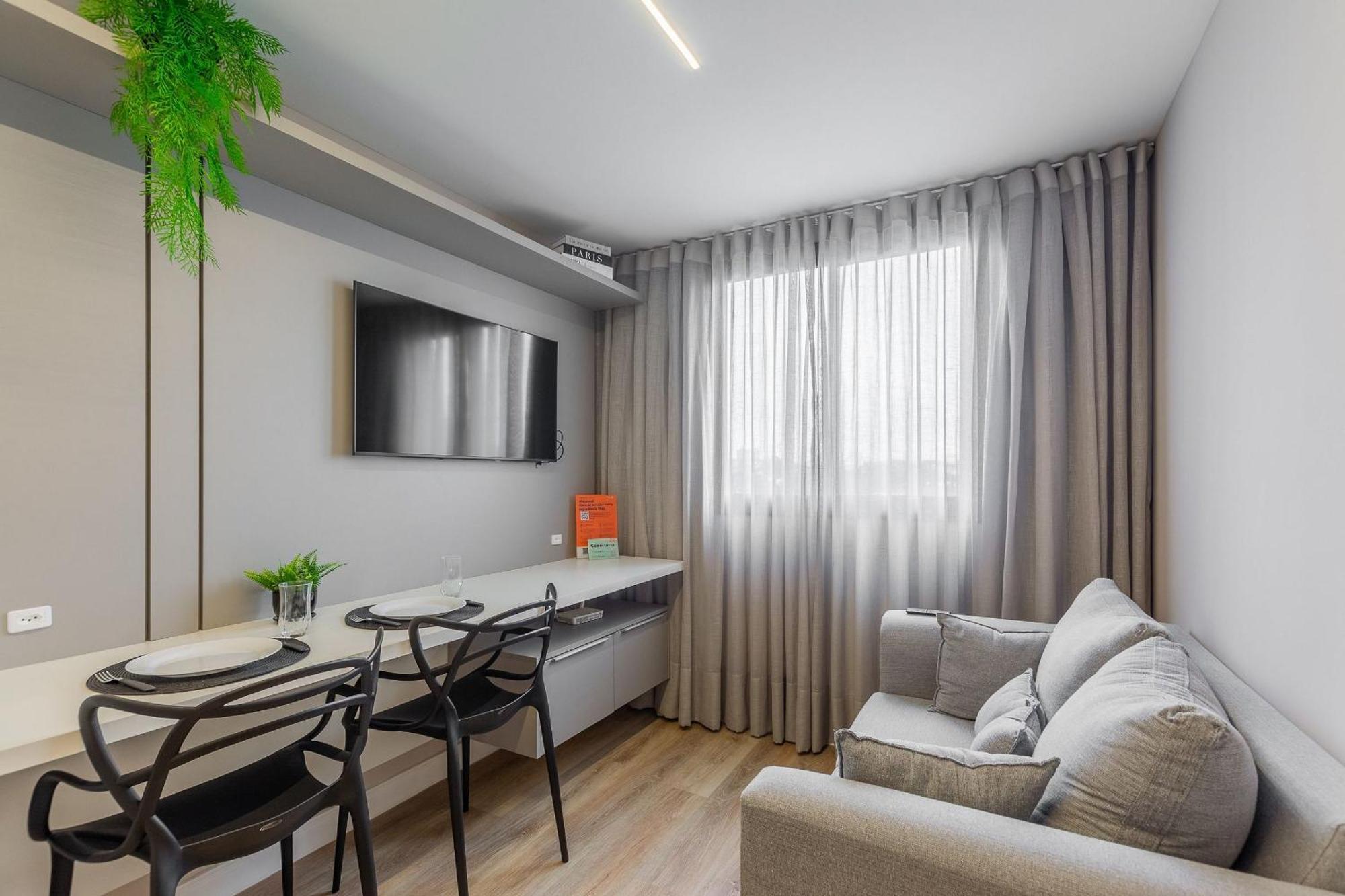 Easy Life Campos Puc By Xtay - Conforto Em Curitiba, A Poucos Minutos Do Teatro Paiol E Do Mercado Municipal Holiday home